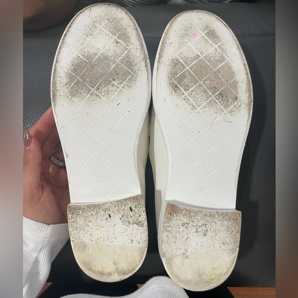 Chanel Classic Interlocking White Loafers - Picture 9 of 9